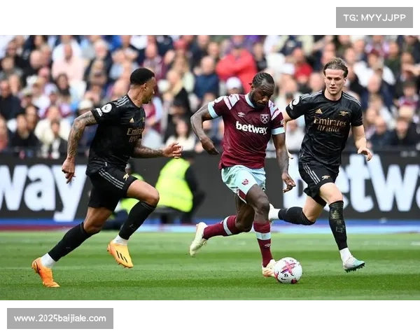 长传战术回归：英超场均传球次数创15年新低